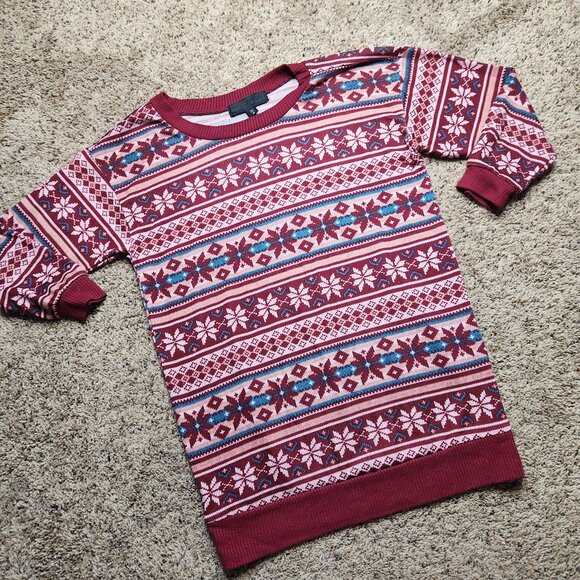 Almost Famous Holiday Festive Crewneck Sweater - Picture 1 of 8
